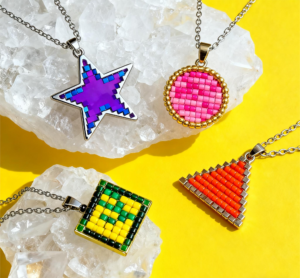 Hexingsheng Jewelry | Pixel Jewelry: When Digital Culture Becomes Wearable Art Hexingsheng Jewelry | Pixel Jewelry: When Digital Culture Becomes Wearable Art