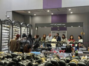 Hexingsheng Jewelry | Contact Hexingsheng Jewelry | Contact
