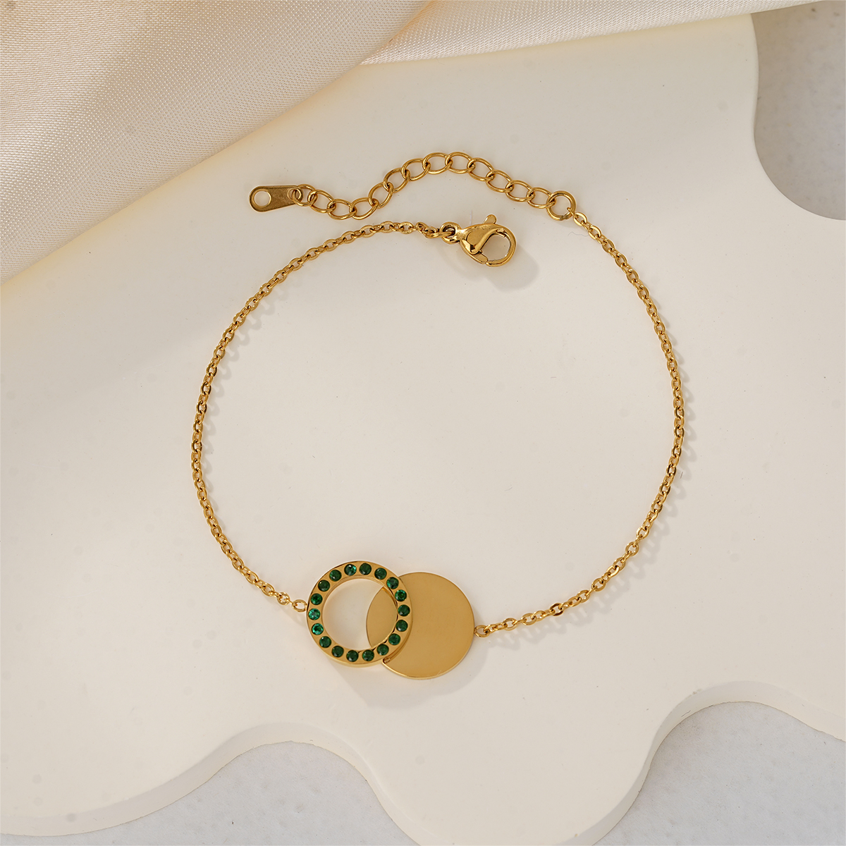 Elegant Gold Circle Charm Bracelet with Cubic Zircon Sparkle