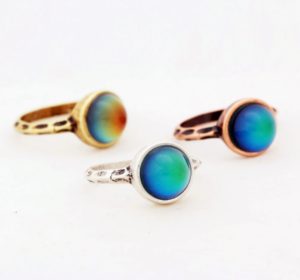 Hexingsheng Jewelry | Contact Thermochromic Jewelry: When Temperature Becomes Design