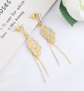 Wind Jewelry: Bringing Motion to Modern Design