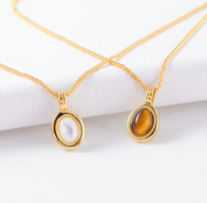 Interchangeable Stone Jewelry: A Modular Revolution in Fashion Accessories