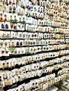 Yiwu, Guangzhou, or Qingdao: Where Should You Source Your Fashion Jewelry?